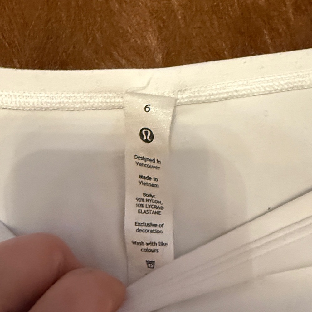 Lululemon Athletica White Long Sleeve draped back Top - Picture 2 of 3